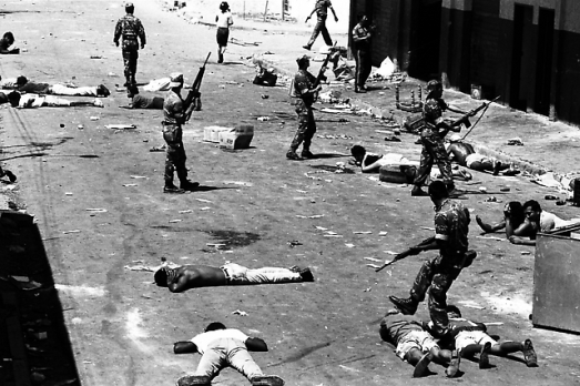 Ce massacre de deux à trois mille personnes par l’armée fut ordonné par le président social-démocrate Carlos Andrés Pérez pour écraser la rébellion populaire anti-FMI du 27 février 1989. 