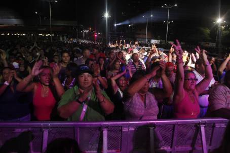 Concert public de salsa, Caracas, 1 mars 2014.