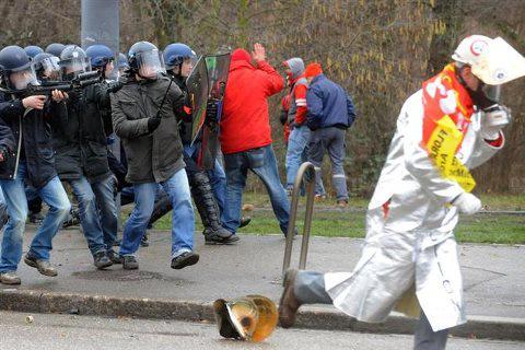 563142_530766170287837_546122293_n