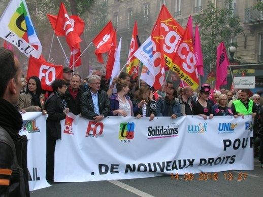 Le carré de tête de la manifestation est en place