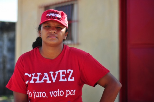 Juana Benaventa, porte-parole du comité de finances du Conseil Communal Bolivarien Santa Bárbara et travailleuse de la forge, et de la briqueterie (coopérative "Vivir viviendo")