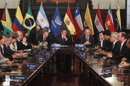 REUNI”N EXTRAORDINARIA DE UNASUR