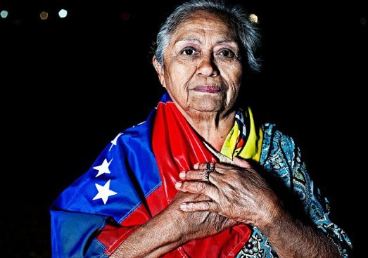 amores-de-chávez-6