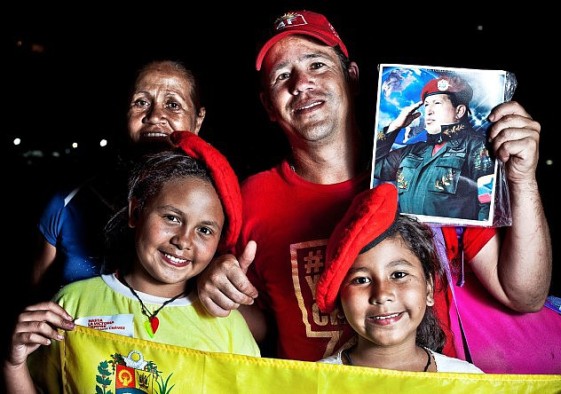 amores-de-chávez-8