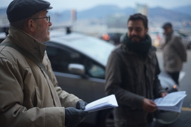 Giuliano Giuliani avec le jeune candidat de Potere al Popolo, Mauro Servalli © AP