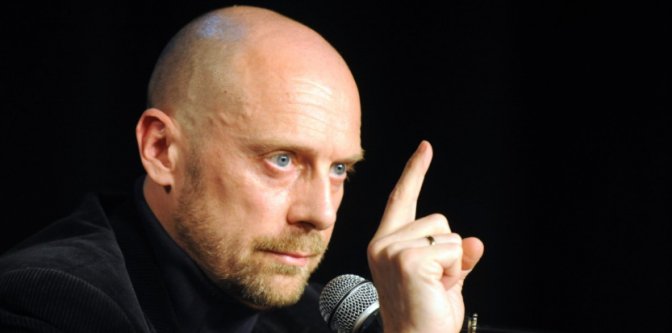 Les Editions First ont mis en demeure Alain Soral de retirer sur son site dans un délai de 48 heures l'illustration baptisée "Les Chambres à Gaz pour les Nuls".
(BORIS HORVAT/AFP)